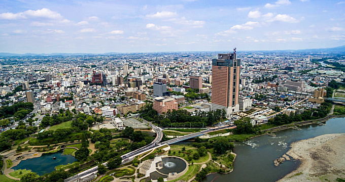 前橋市の街並み